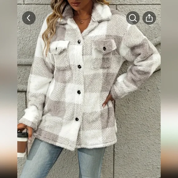 Buffalo Plaid Button Up Teddy Shacket Gray & White Checkered NWT - Picture 4 of 6